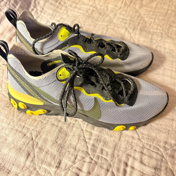 Nike React Athletic Shoes Men’s Size 8 - Picture 2 of 7